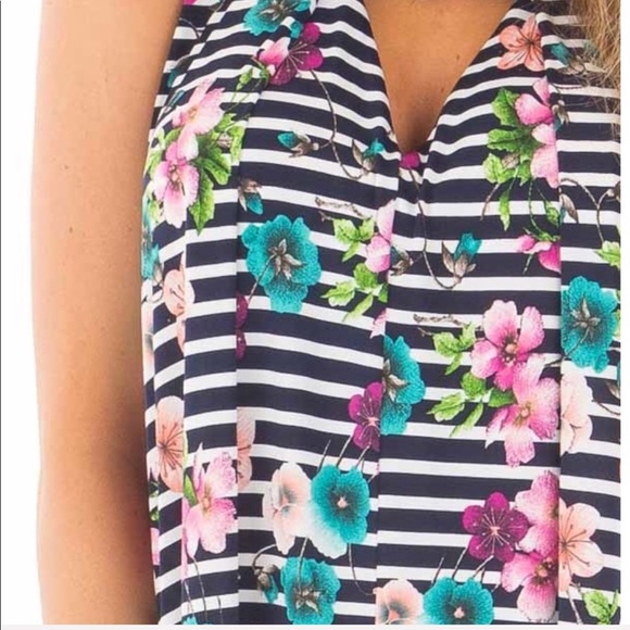 Floral Striped Keyhole Neck Shift Dress - Picture 8 of 8